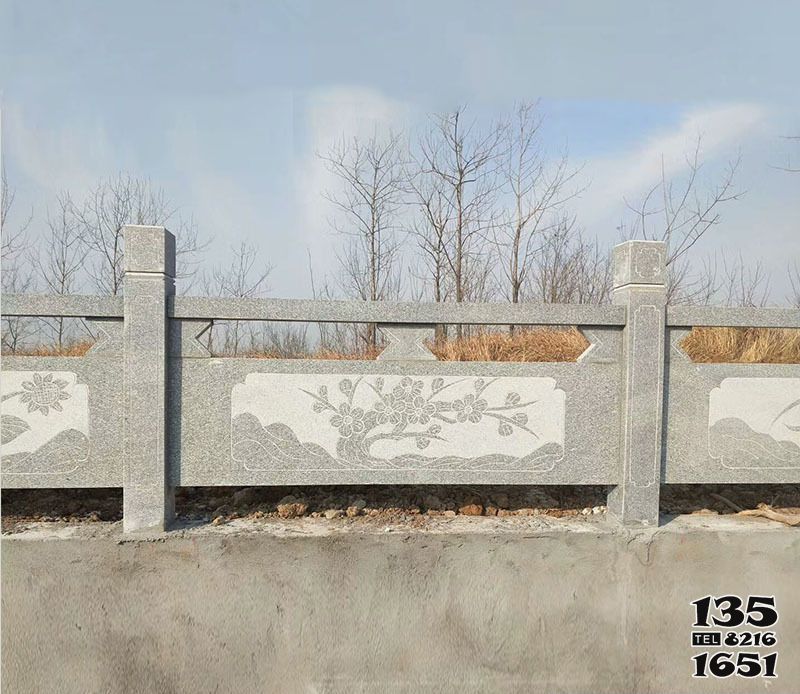 栏杆栏板雕塑-乡村道路旁装饰大理石芝麻灰栏杆高清图片