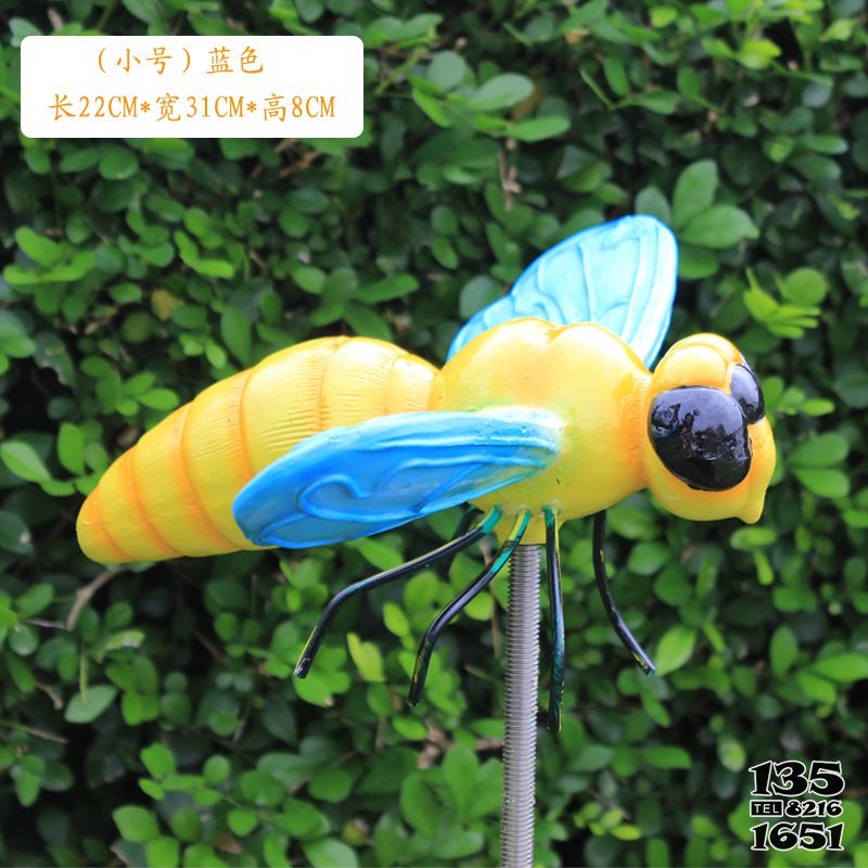 蜜蜂雕塑- 农场游乐园卡通翅膀树脂蜜蜂雕塑高清图片