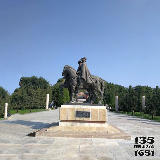 王昭君雕塑-景区广场历史名人骑马出塞王昭君青铜雕塑 王昭君雕塑-景区广场历史名人骑马出塞王昭君青铜雕塑高清图片