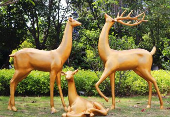 梅花鹿雕塑-玻璃钢仿铜公园仿真动物一家三口梅花鹿雕塑