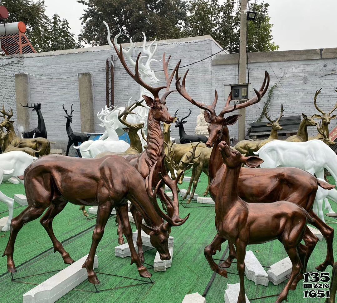 鹿雕塑-公园别墅不锈钢仿铜仿真动物鹿雕塑