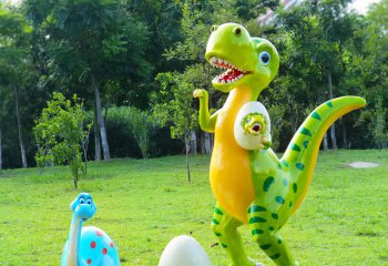 恐龙雕塑-户外草坪玻璃钢拿蛋的恐龙雕塑