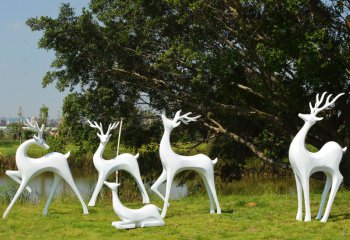 梅花鹿雕塑-户外园林玻璃钢抽象白色梅花鹿雕塑