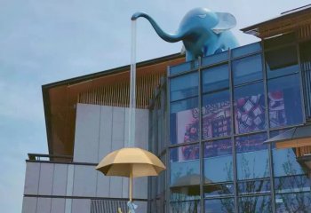 大象雕塑-酒店创意玻璃钢喷水打伞的大象雕塑