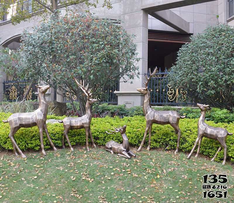 梅花鹿雕塑-别墅小区不锈钢装饰品大型动物景观梅花鹿雕塑