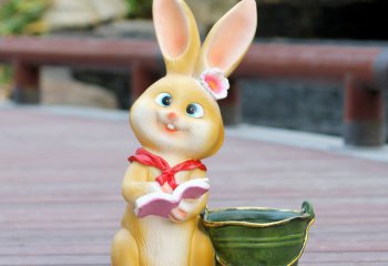 兔子雕塑-图书馆一只看书的黄色玻璃钢兔子雕塑