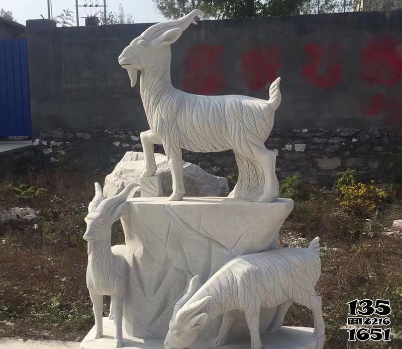 三羊开泰雕塑-户外园林石雕山羊三羊开泰雕塑高清图片