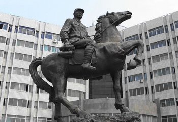 元帅雕塑-景区铜雕骑马的彭德怀元帅雕塑