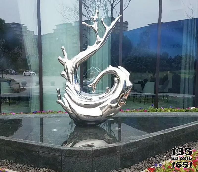 树雕塑-酒店户外摆放白钢抛光不锈钢树枝雕塑高清图片