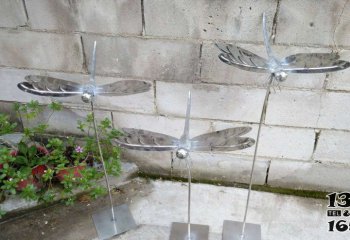 蜻蜓雕塑-公园园林镜面三只不锈钢蜻蜓雕塑