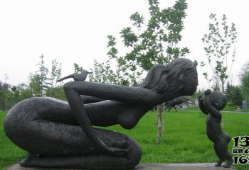 母子雕塑-户外园林不锈钢仿铜亲吻母子雕塑