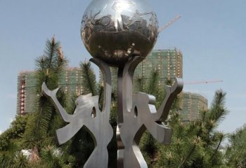 镂空球雕塑-公园广场抽象女人托举镂空球雕塑