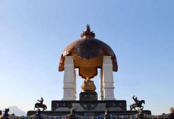 成吉思汗雕塑-景区广场大型历史名人成吉思汗雕塑