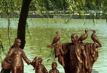 打渔雕塑-景区公园湖边捕鱼的一家四口玻璃钢仿铜雕塑
