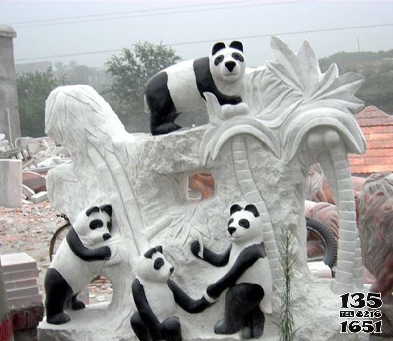 熊猫雕塑-动物园广场摆放仿真石雕熊猫雕塑高清图片