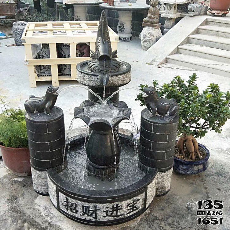 花盆雕塑-庭院创意青石石雕超出进宝喷泉花盆雕塑高清图片