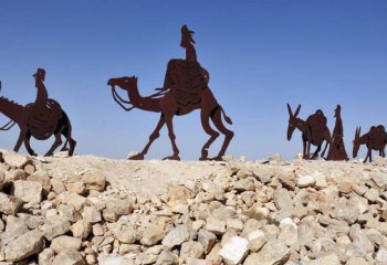 骆驼雕塑-公园里摆放的驼人的不锈钢剪纸骆驼雕塑