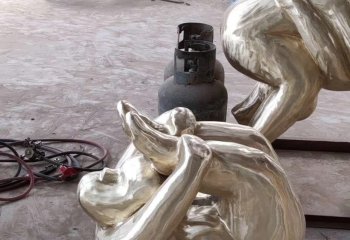 杂技雕塑-商场室内摆放演杂技抱腿儿童人物仿铜雕塑