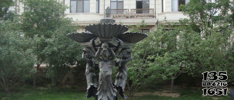 喷泉雕塑-公园西方人物喷泉景观铸造青铜雕塑高清图片
