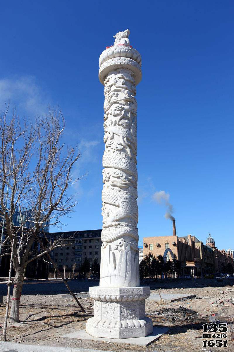 石柱雕塑-小区广场摆放汉白玉龙纹石柱雕塑高清图片