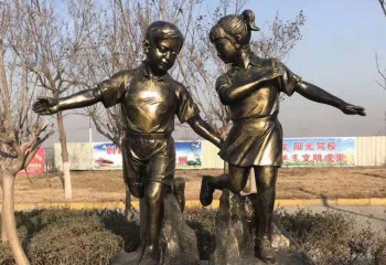 儿童雕塑-公园玻璃钢仿铜小男孩和女孩儿童雕塑