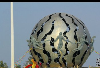 地球仪雕塑-公园广场不锈钢手拉手环绕地球仪雕塑
