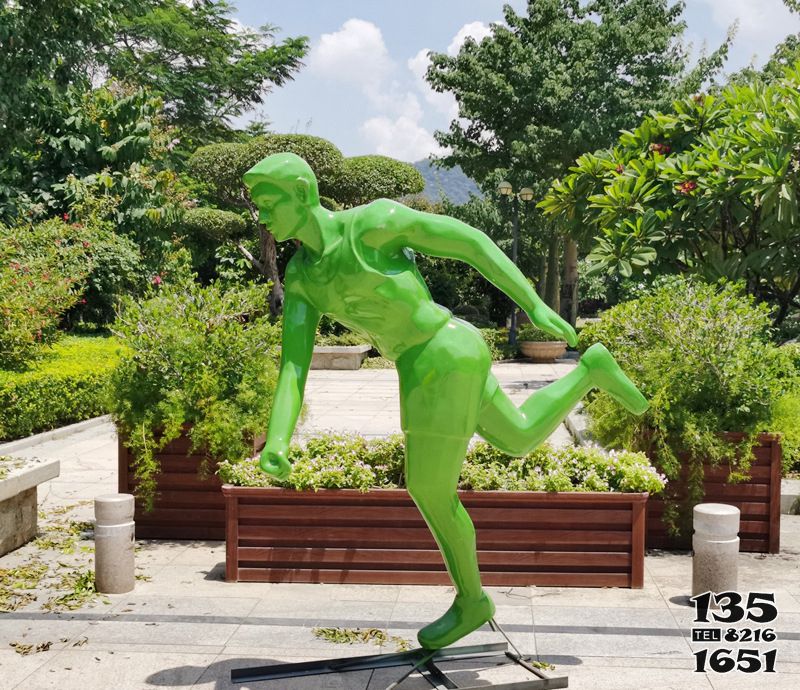 人物雕塑-户外广场玻璃钢彩绘抽象运动竞技绿色人物雕塑