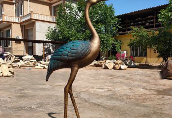 仙鹤雕塑-景区大型仿真动物铜雕彩绘仙鹤雕塑