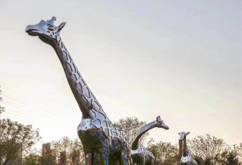 长颈鹿雕塑-公园大型景观不锈钢长颈鹿雕塑