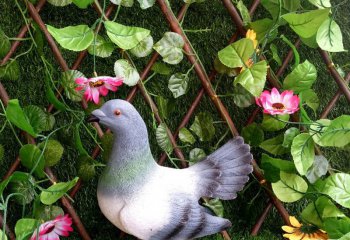 鸽子雕塑-花园农场玻璃钢树脂工艺仿真动物鸽子雕塑