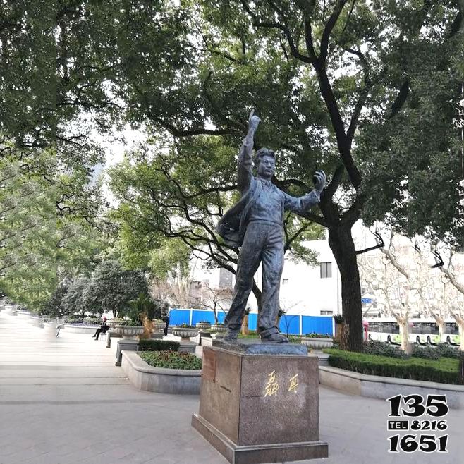 聂耳雕塑-城市街道名人雕塑铜雕著名音乐节聂耳雕塑高清图片