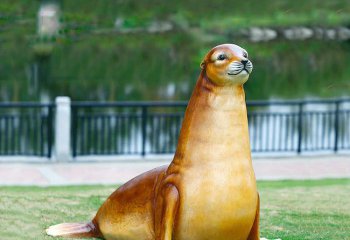 海豹雕塑-草坪上摆放的站立的玻璃钢 喷漆海豹雕塑