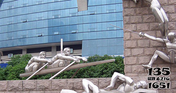 运动雕塑-城市抽象不锈钢运动员主题街边景观雕塑高清图片