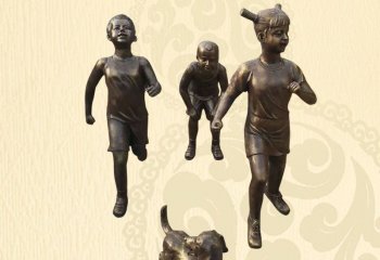 狗雕塑-公园广场创意不锈钢仿铜小孩子追逐狗雕塑