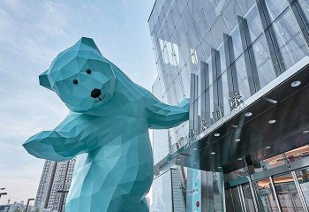 熊雕塑-城市街道大型玻璃钢玩耍滴熊雕塑