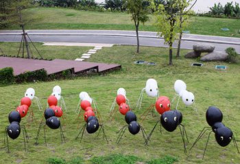 蚂蚁雕塑-景区公园草坪红白黑玻璃钢蚂蚁雕塑