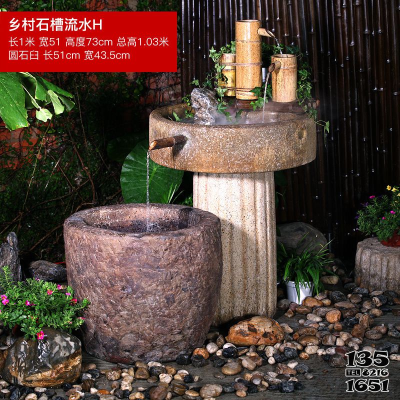 石槽雕塑-酒店水循环石磨鱼缸花园户外石槽流水景观高清图片