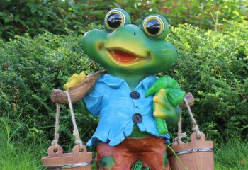青蛙雕塑-草坪彩绘玻璃钢青蛙雕塑