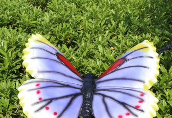 蝴蝶雕塑- 游乐园玻璃钢彩绘蝴蝶雕塑