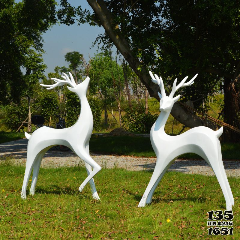 鹿雕塑-户外景观抽象几何玻璃钢鹿雕塑