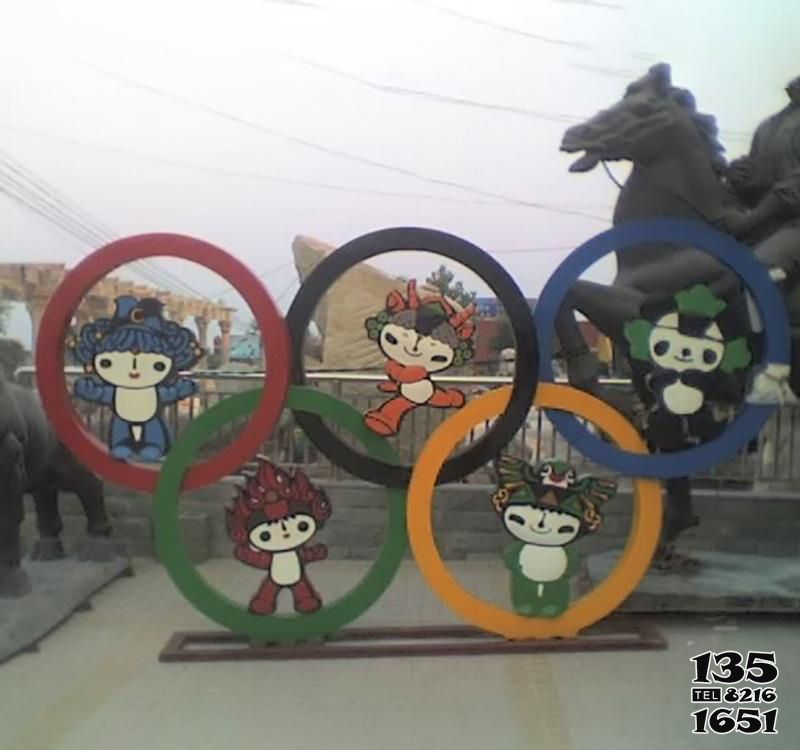 奥运雕塑-运动体育场摆放不锈钢奥运卡通福娃雕塑高清图片