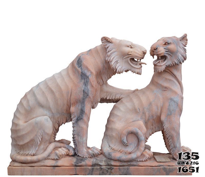 虎雕塑-公园里摆放的情侣花岗石石雕创意虎雕塑高清图片