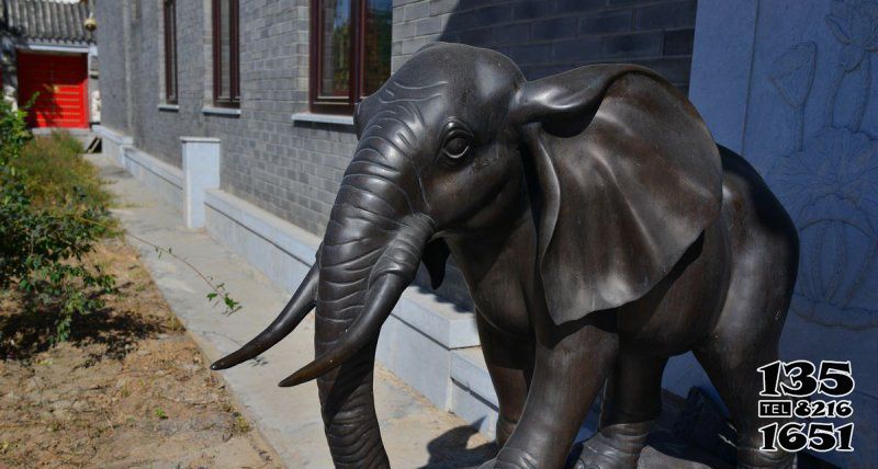 大象雕塑-企业大型景观铜雕大象雕塑高清图片