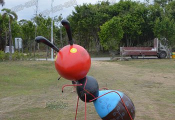 蚂蚁雕塑-游乐园工农业园卡通玻璃钢蚂蚁雕塑