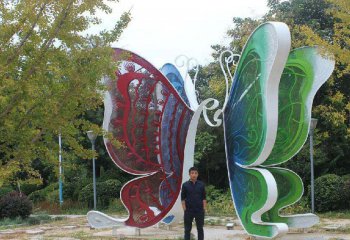 蝴蝶雕塑-彩绘玻璃钢大型景区蝴蝶雕塑
