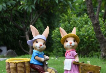 兔子雕塑-户外草坪玻璃戴着帽子的玻璃钢课啊兔子雕塑