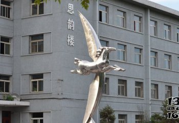 飞马雕塑-学校摆放的奔跑的玻璃钢创意飞马雕塑