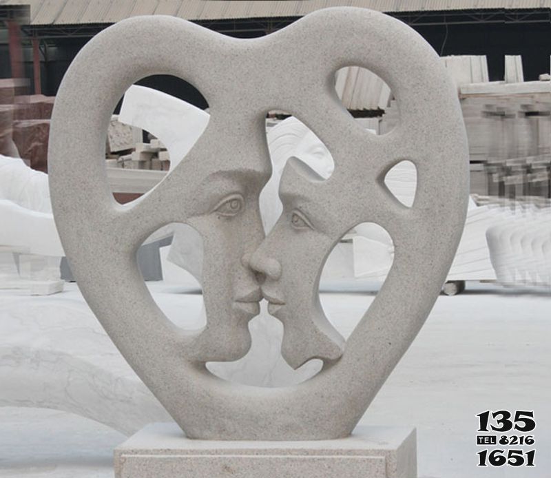 情侣雕塑-大理石广场创意石雕情侣雕塑高清图片