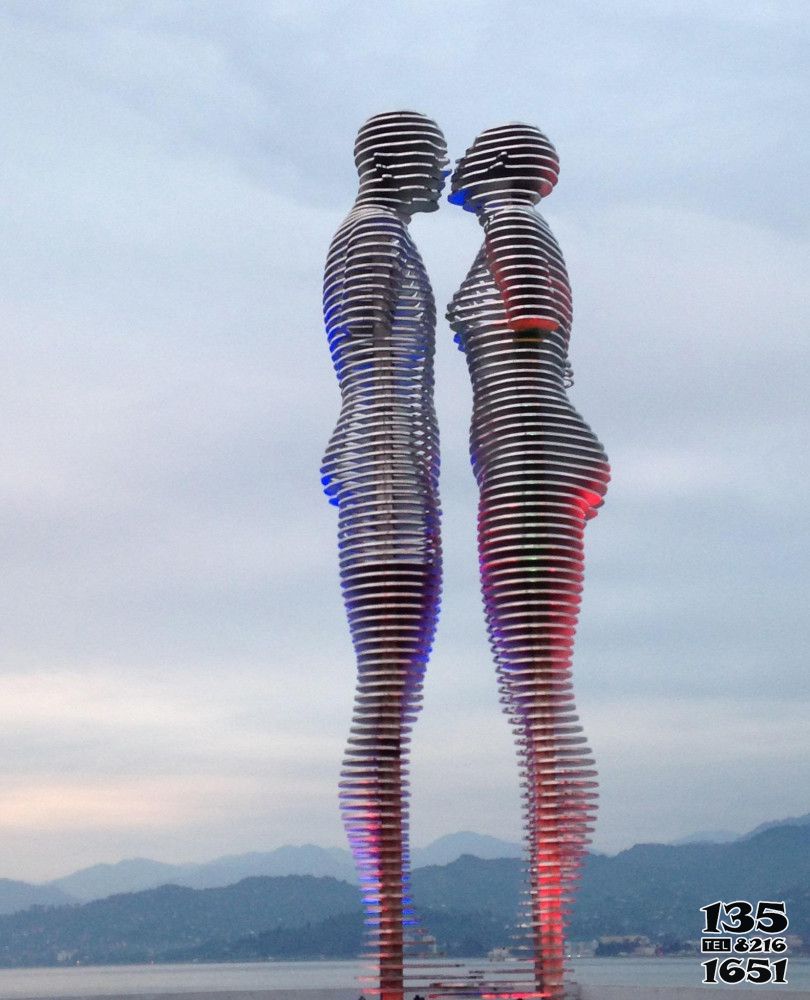 人物雕塑-户外大型创意断臂亲吻的人物雕塑高清图片