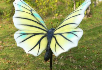 蝴蝶雕塑-创意玻璃钢商场蝴蝶雕塑